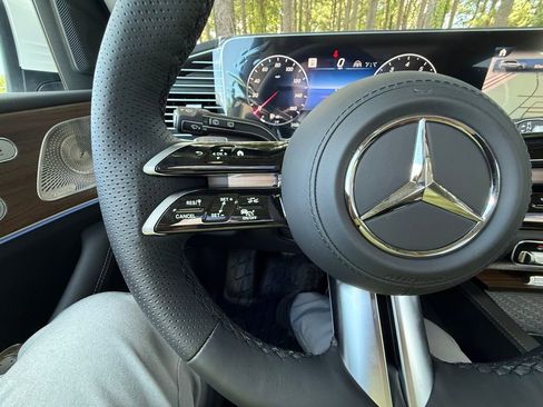 New 2026 Mercedes-Benz GLS 450 4MATIC image 22