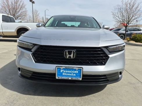 Used 2023 Honda Accord EX image 8