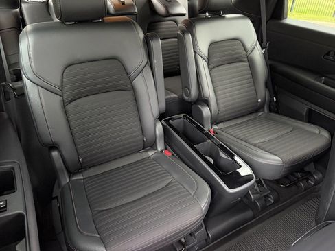 Used 2023 Nissan Pathfinder Rock Creek image 16