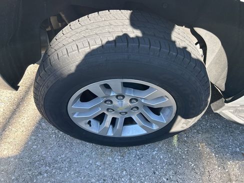 Used 2020 Chevrolet Tahoe LT image 6