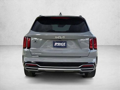 Used 2023 Kia Sorento EX image 6