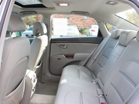 Used 2006 Hyundai Azera Limited image 31