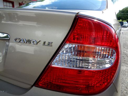 Used 2003 Toyota Camry LE image 13
