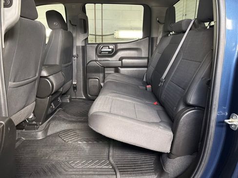 Used 2022 Chevrolet Silverado 1500 Custom Trail Boss w/ LPO, Dark Essentials Package image 34