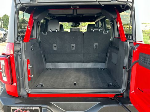 Used 2024 Ford Bronco Wildtrak image 23