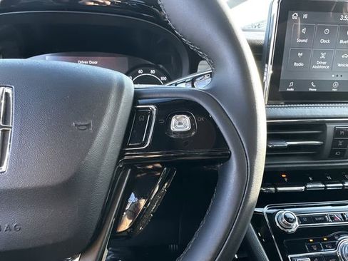 Certified 2022 Lincoln Corsair AWD w/ Equipment Group 101A image 28