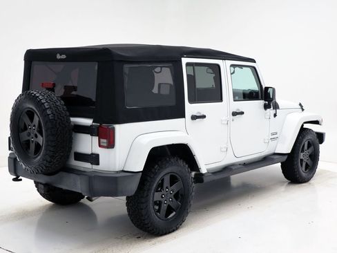 Used 2017 Jeep Wrangler Unlimited Sport w/ Quick Order Package 24S image 9