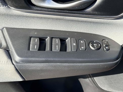 Certified 2019 Honda CR-V EX image 18