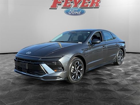 Used 2024 Hyundai Sonata SEL image 1