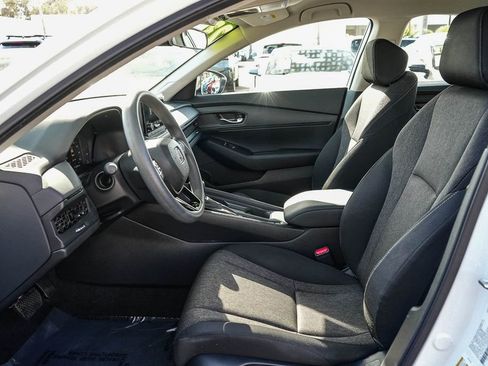 Used 2023 Honda Accord LX image 16