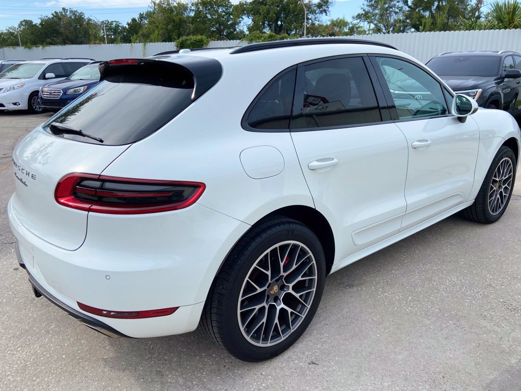 Used 2015 Porsche Macan Turbo AWD/4WD image 5