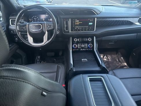 Used 2024 GMC Yukon XL Denali w/ Denali Reserve Package image 27