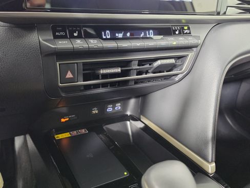 Used 2026 Toyota Camry XSE FWD image 14