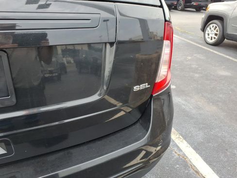 Used 2013 Ford Edge SEL FWD image 5