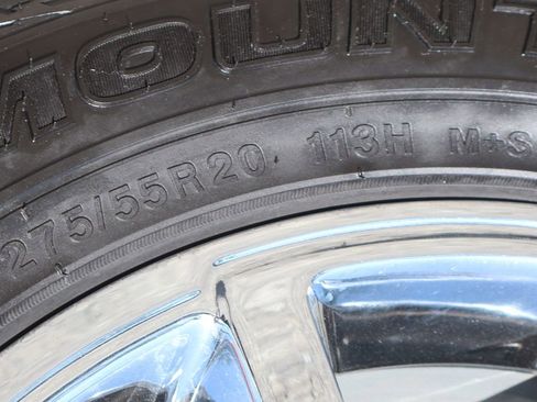 Used 2019 GMC Yukon XL Denali w/ Open Road Package AWD/4WD image 59