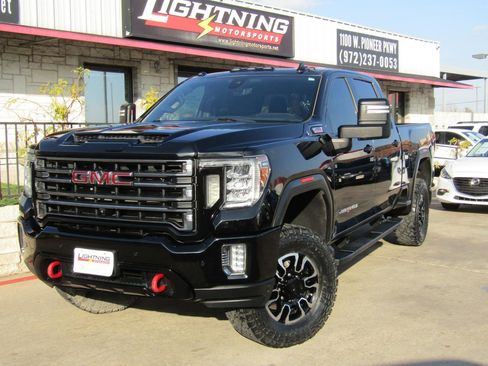 Used 2020 GMC Sierra 2500 AT4 w/ Technology Package image 1