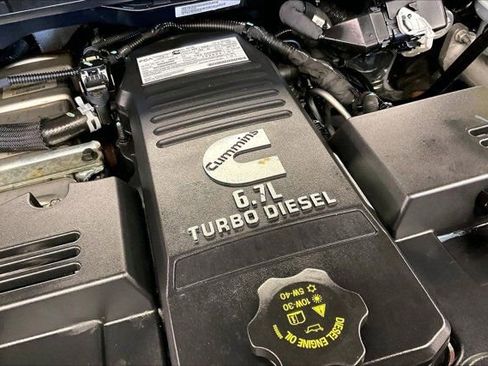 Used 2022 RAM 4500 Tradesman w/ Max Tow Package RWD image 32