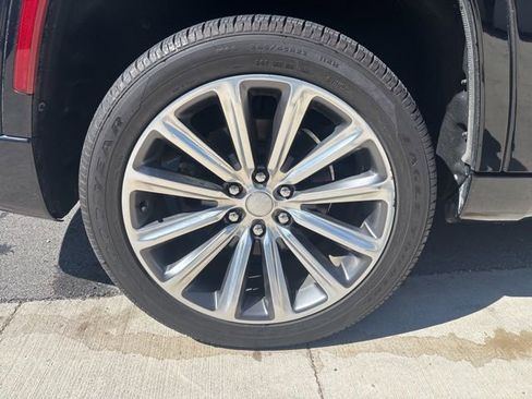 Used 2022 Jeep Grand Wagoneer Series II w/ Flexible Seating Group image 11