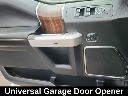 Used 2015 Ford F150 Lariat w/ Equipment Group 501A Mid image 10