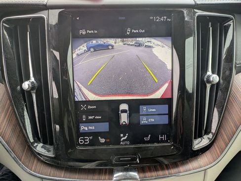 Used 2019 Volvo XC60 T5 Inscription w/ Protection Package Premier AWD/4WD image 17