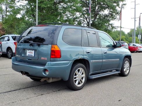 Used 2009 GMC Envoy SLT w/ Sun And 6-Disc Cd Package AWD/4WD image 4