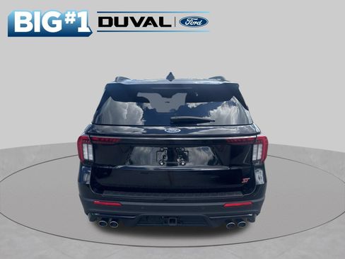 Used 2025 Ford Explorer ST w/ Sun And Sound Package RWD image 6