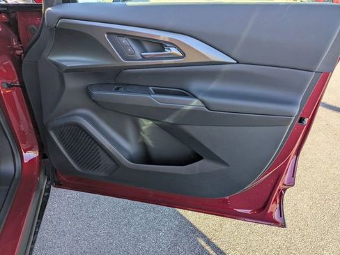 New 2026 Chevrolet Equinox EV LT image 35