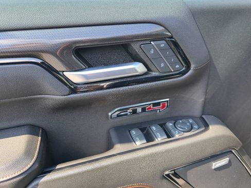Certified 2023 GMC Sierra 1500 AT4 w/ AT4 Preferred Package AWD/4WD image 23
