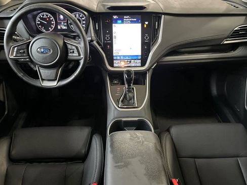 Used 2022 Subaru Outback Limited XT image 3