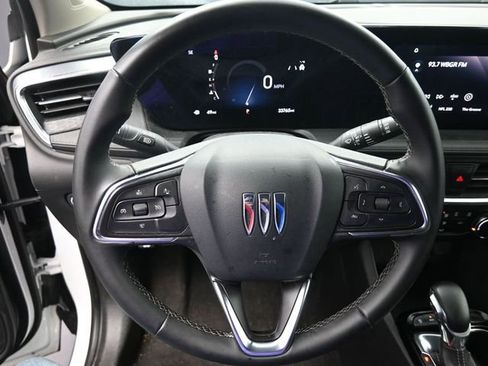Used 2025 Buick Encore GX Preferred image 22