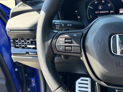 Certified 2025 Honda Accord Sport image 11