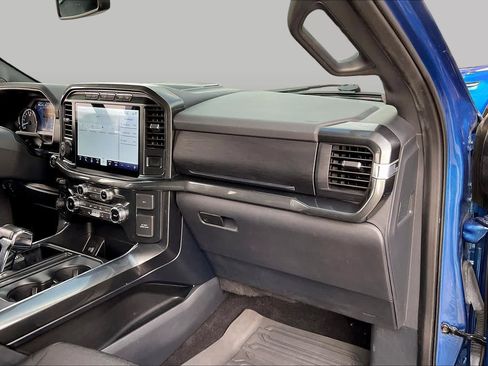 Used 2022 Ford F150 XLT w/ Equipment Group 302A High AWD/4WD image 18