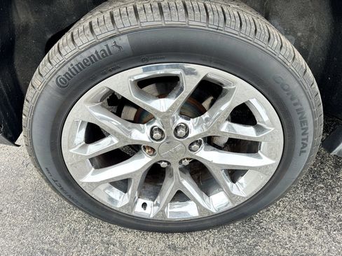 Used 2017 GMC Yukon Denali w/ Open Road Package image 36