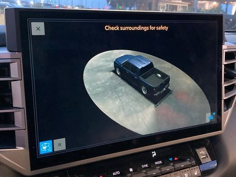 Used 2026 Toyota Tundra Limited image 24