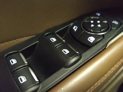 Used 2018 Lincoln MKC Reserve image 27