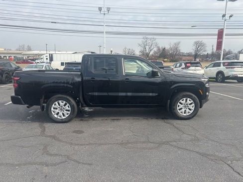 Certified 2023 Nissan Frontier SV w/ SV Premium Package image 15