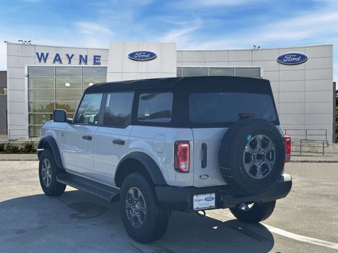 New 2026 Ford Bronco Big Bend image 3