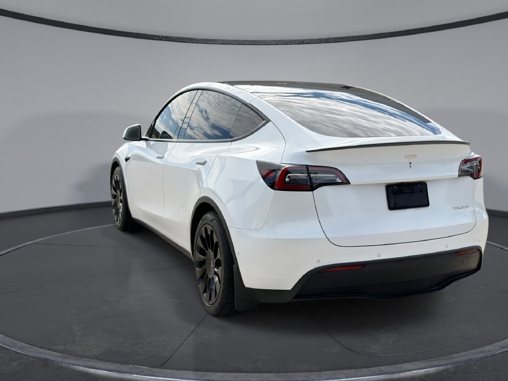 Used 2021 Tesla Model Y Performance AWD/4WD image 10