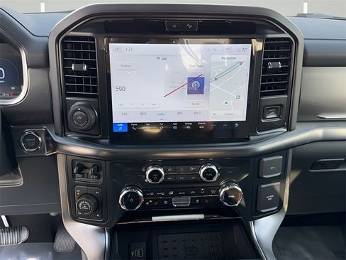 New 2025 Ford F150 Platinum w/ FX4 Off-Road Package image 7