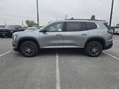 New 2026 GMC Acadia Elevation image 8