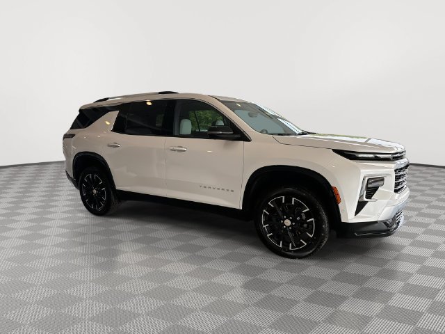 Certified 2024 Chevrolet Traverse RS FWD image 13