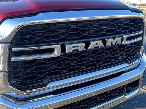 Used 2024 RAM 3500 Tradesman w/ Chrome Appearance Group image 26