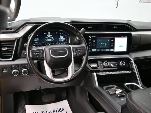 Used 2024 GMC Sierra 2500 Denali w/ Denali Reserve Package AWD/4WD image 35