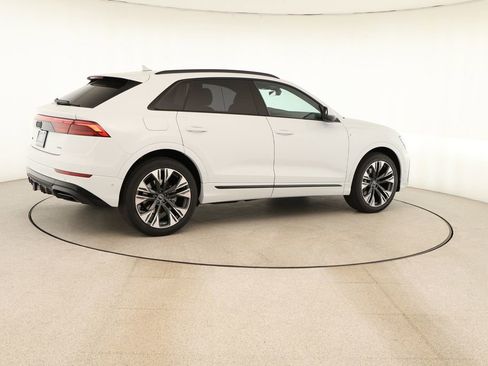 New 2026 Audi Q8 Premium Plus image 7