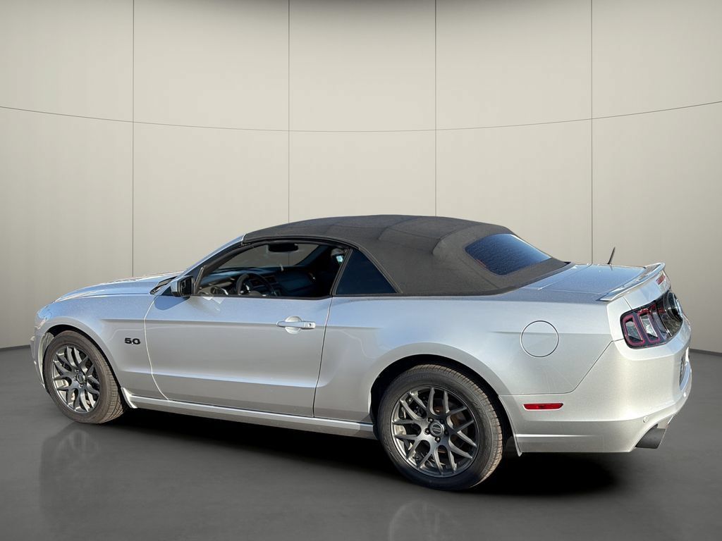 Used 2014 Ford Mustang GT w/ Equipment Group 301A RWD image 5