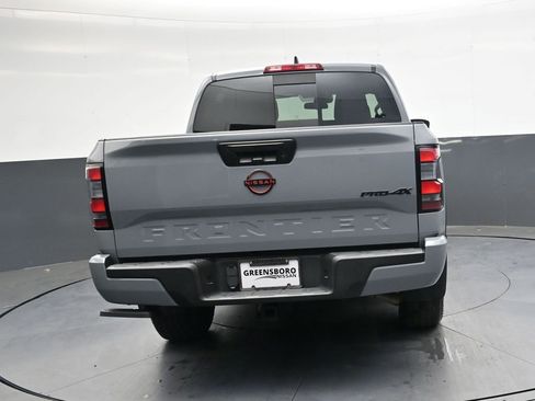 Used 2023 Nissan Frontier PRO-4X w/ Tow Package AWD/4WD image 4