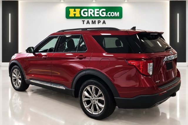 Used 2023 Ford Explorer XLT w/ Equipment Group 202A AWD/4WD image 2