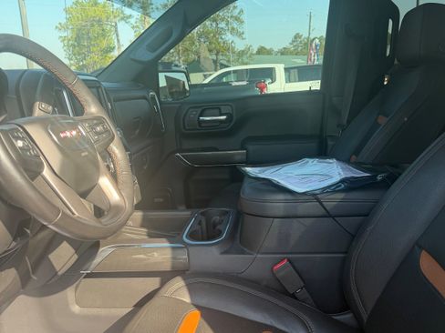 Used 2019 GMC Sierra 1500 AT4 w/ AT4 Premium Package image 14