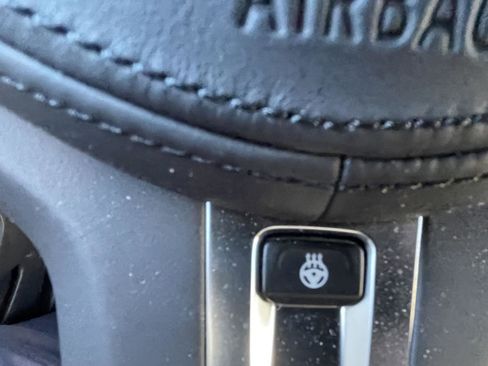 Used 2023 BMW Z4 sDrive30i w/ Convenience Package image 16