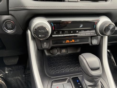 Certified 2025 Toyota RAV4 XLE image 26